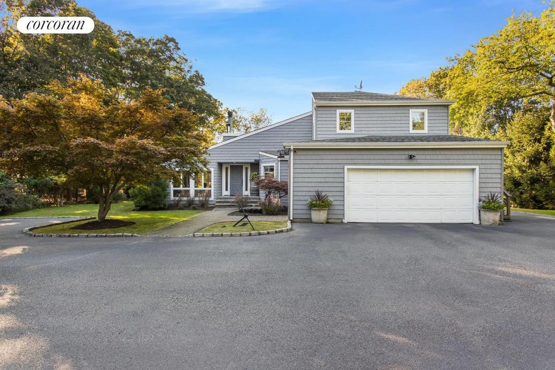 4 Monte Lane, Center Moriches, Ny In Center Moriches, New York, United