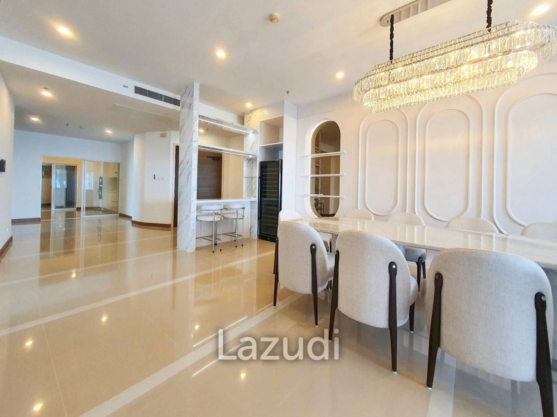 Apartment in Chong Nonsi, Krung Thep Maha Nakhon, Thailand 5 - 12636545