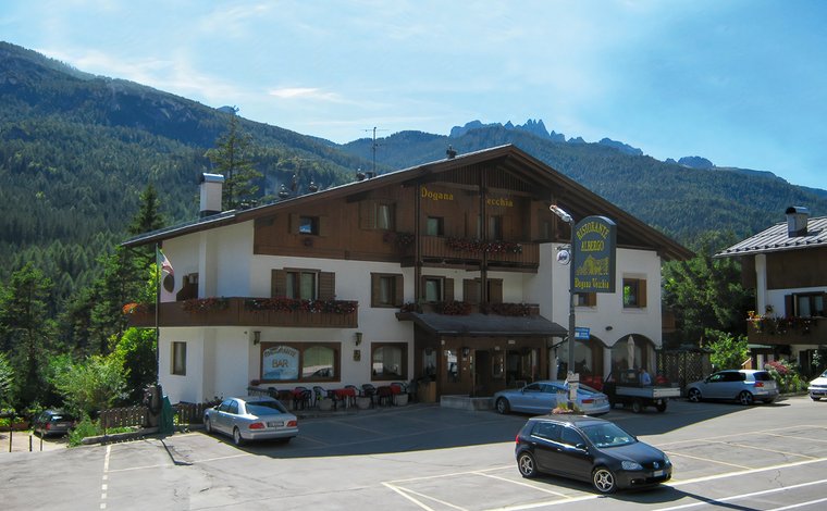Louis Vuitton to Open Store in Italian Ski Resort Cortina
