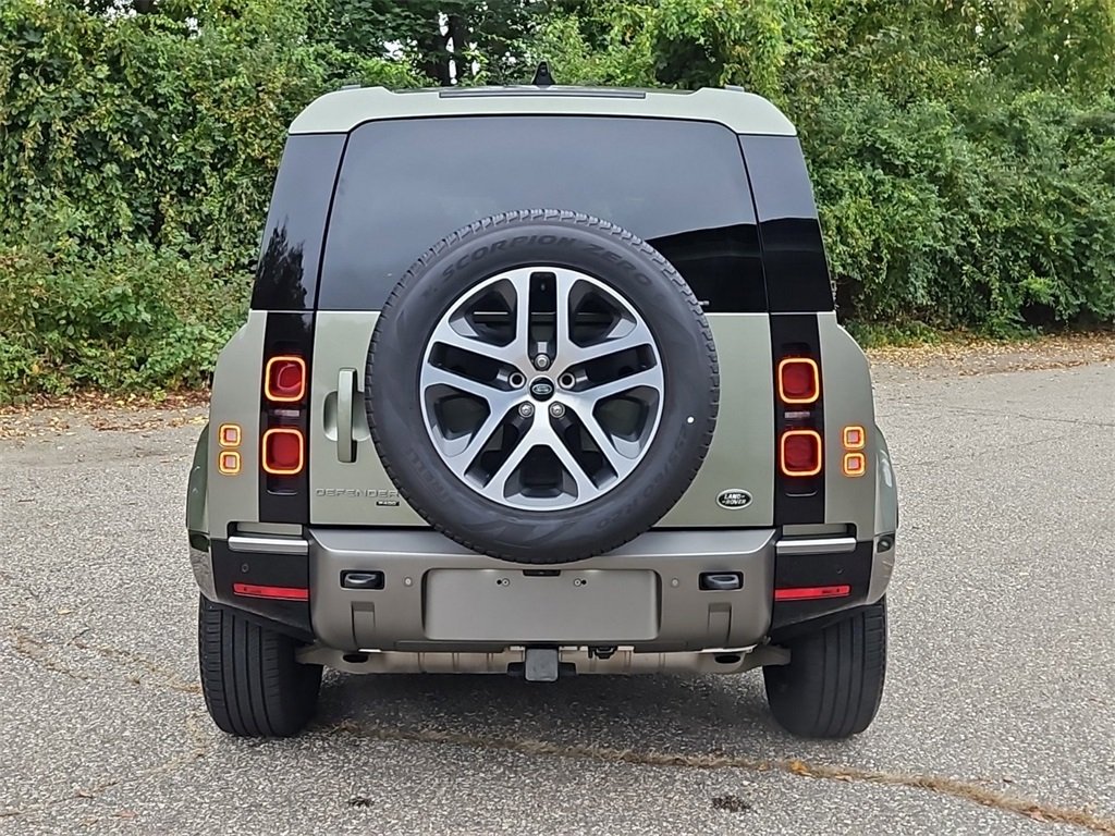 2022 Land Rover Defender 110 In Stratham, Nh, United States For Sale