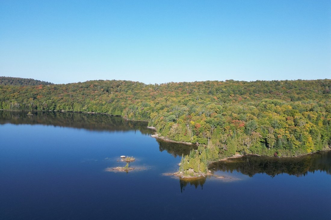 137 Acre Lot On Lac Labelle In La Minerve, Quebec, Canada For Sale