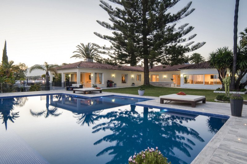 Villa à Elviria-Cabopino, Marbella, Espagne 1 - 13357534