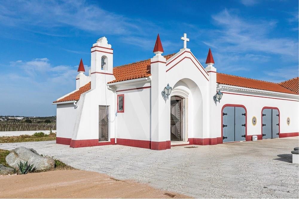 Luxuosa Herdade Para Agro Turismo De 36 Hectares No In Redondo, évora