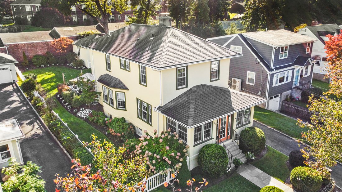 67 Mohican Park Avenue In Dobbs Ferry, New York, United States For Sale