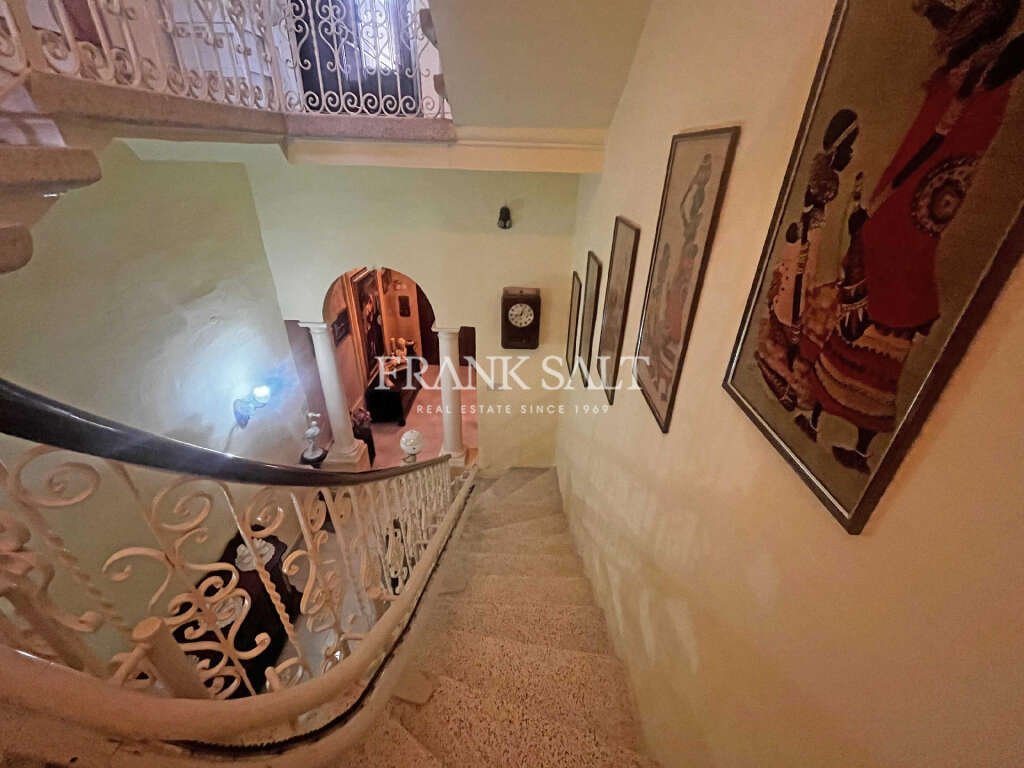 Paola, Unconverted Townhouse In Paola, Malta For Sale (13358463)