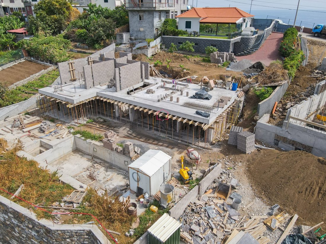 Villa 4 Bedrooms Ponta Do Sol In Ponta Do Sol, Madeira, Portugal For