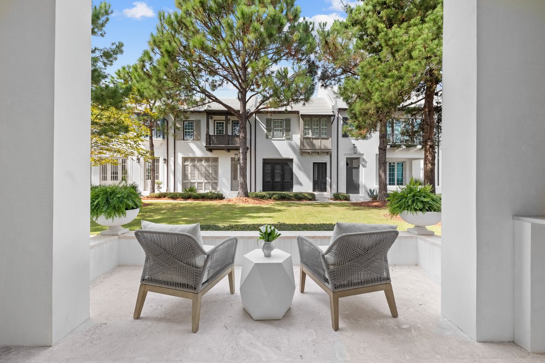 Immaculate Courtyard Residence With In Rosemary Beach, Florida, United