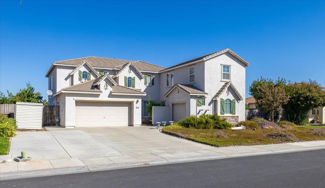 6 Bedrooms Single Family Detached In Dunnigan, California, United States For Sale (13358852)