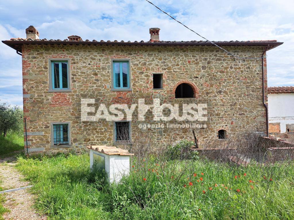 Country House in San Giustino Valdarno, Tuscany, Italy 4 - 13359073