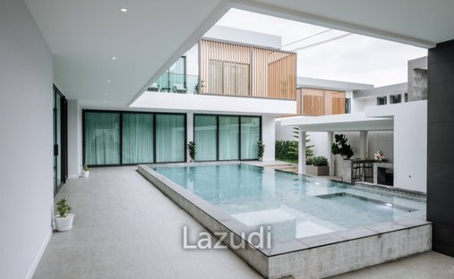 Villa in Pattaya, Chon Buri, Thailand 1