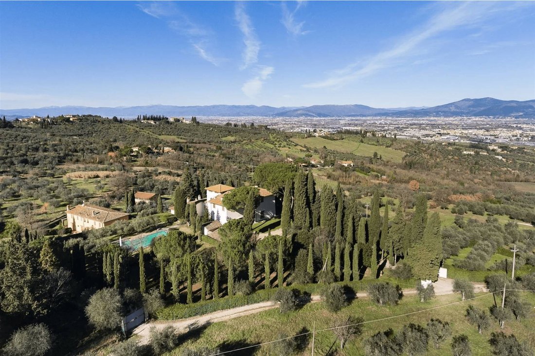 Prestigious Villa On The Hills South Of Florence In Scandicci, Tuscany