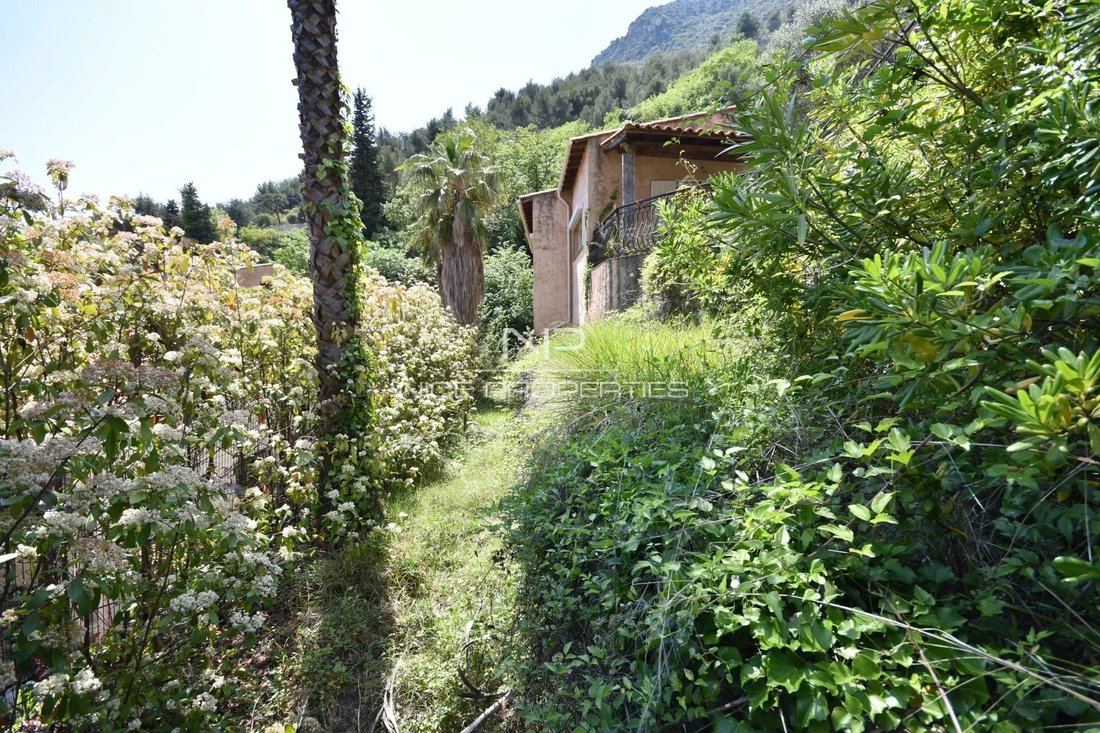 Sale House In Roquebrune Cap Martin, Provence Alpes Côte D'azur, France