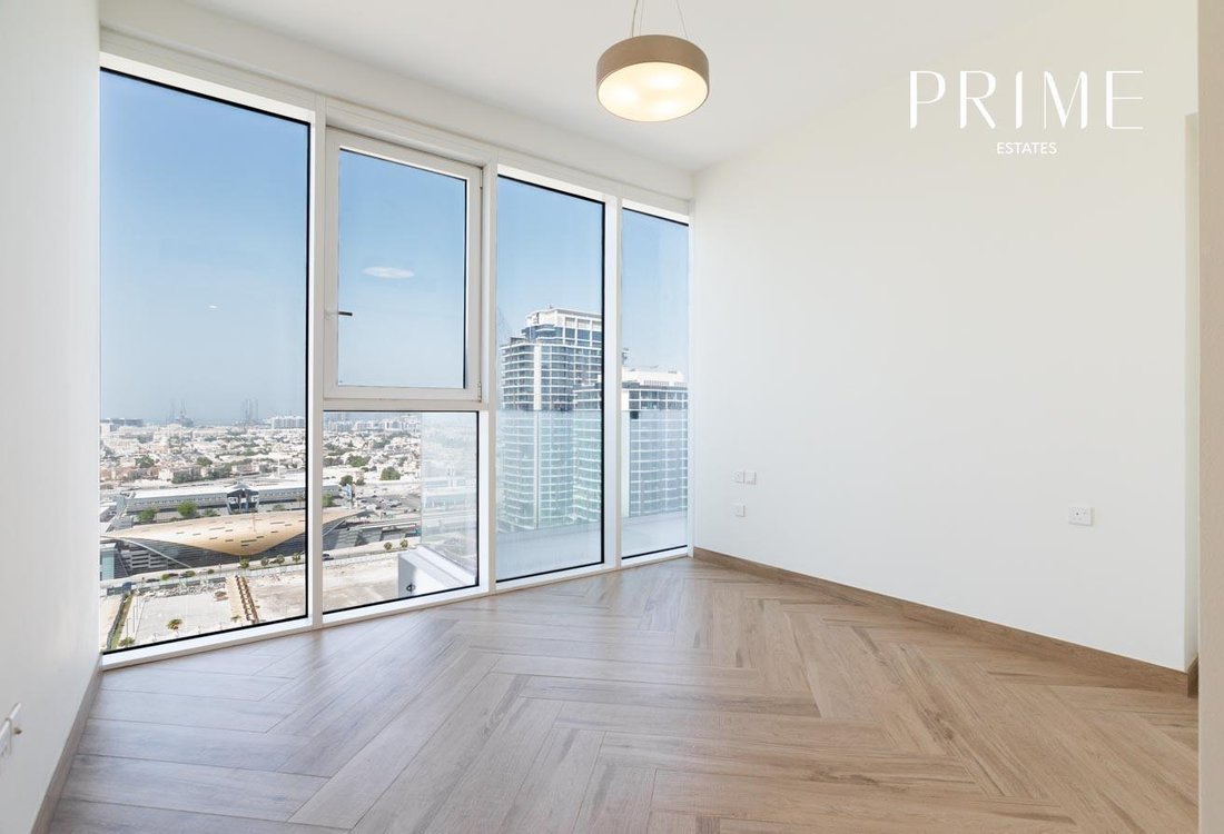 Distress Deal Eckeinheit In Dubai, Dubai, Vereinigte Arabische