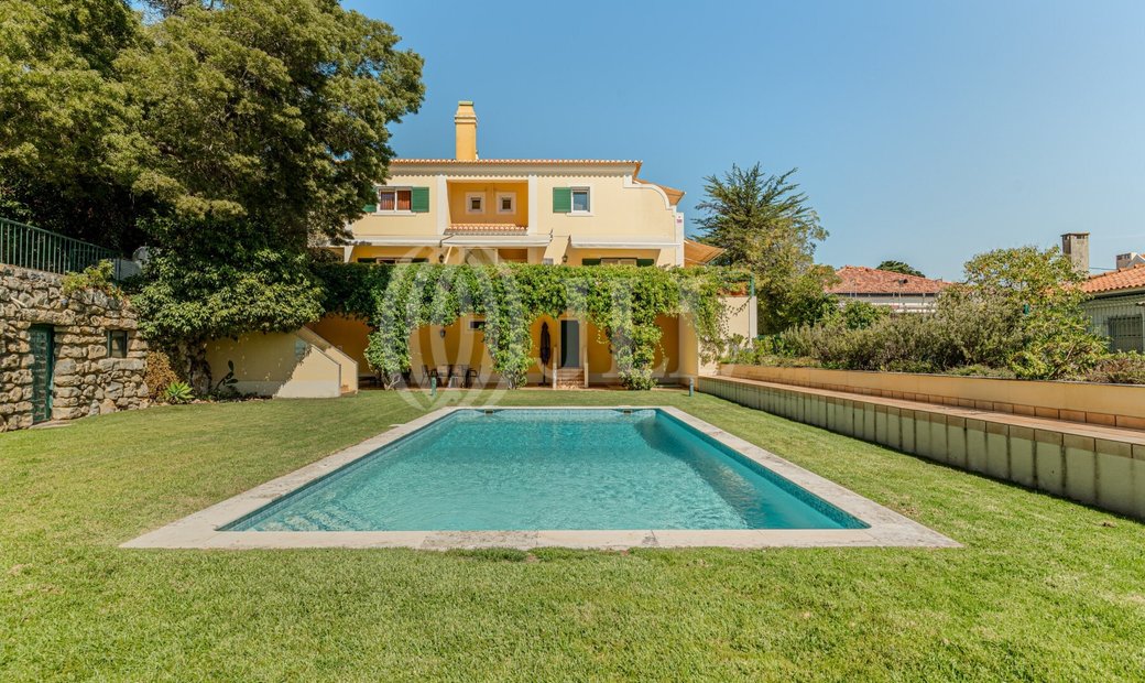 2+1 Bedroom Apartment With Sea View, In Estoril, In Estoril, Lisbon