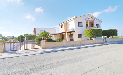 Villa in Paphos, Paphos, Cyprus 1