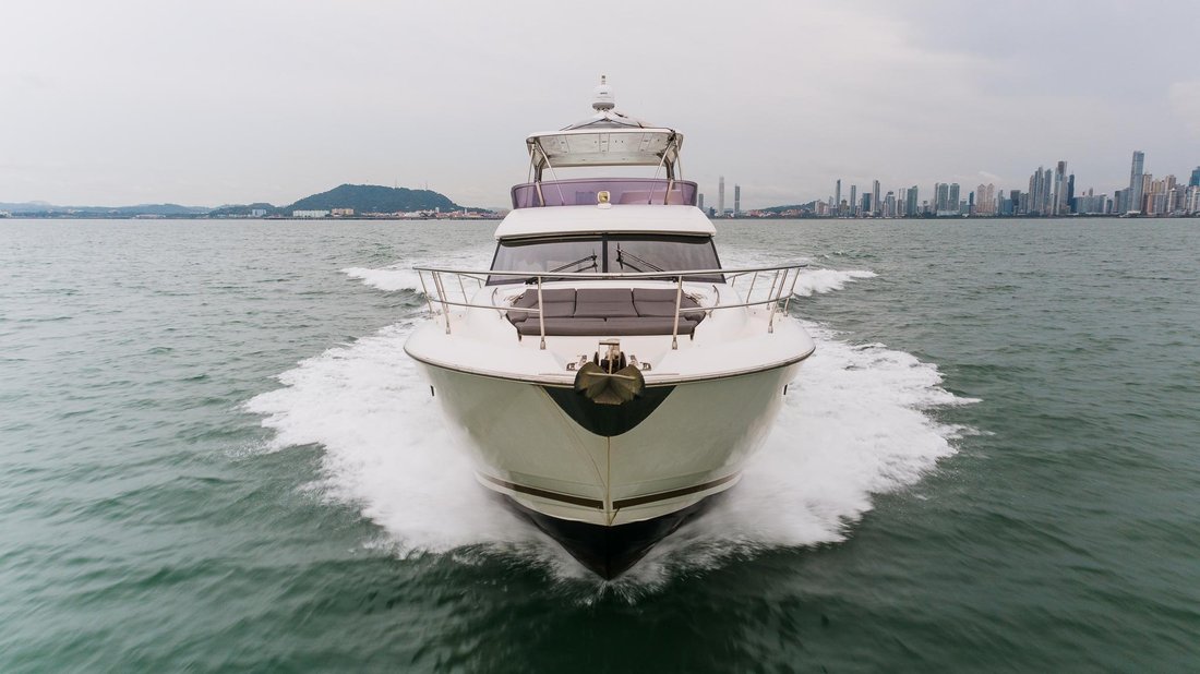 Motor Yacht in Panama 3 - 13348636