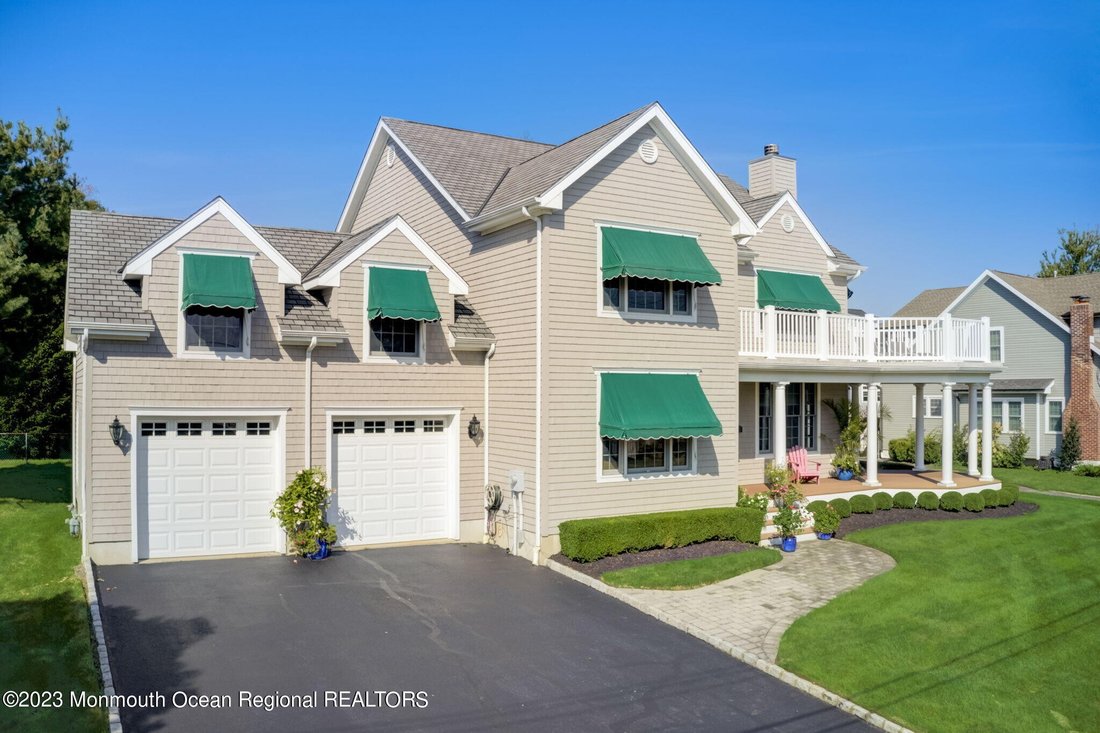 Original Owner's Custom Built Dream Home In Oceanport, Nj, United
