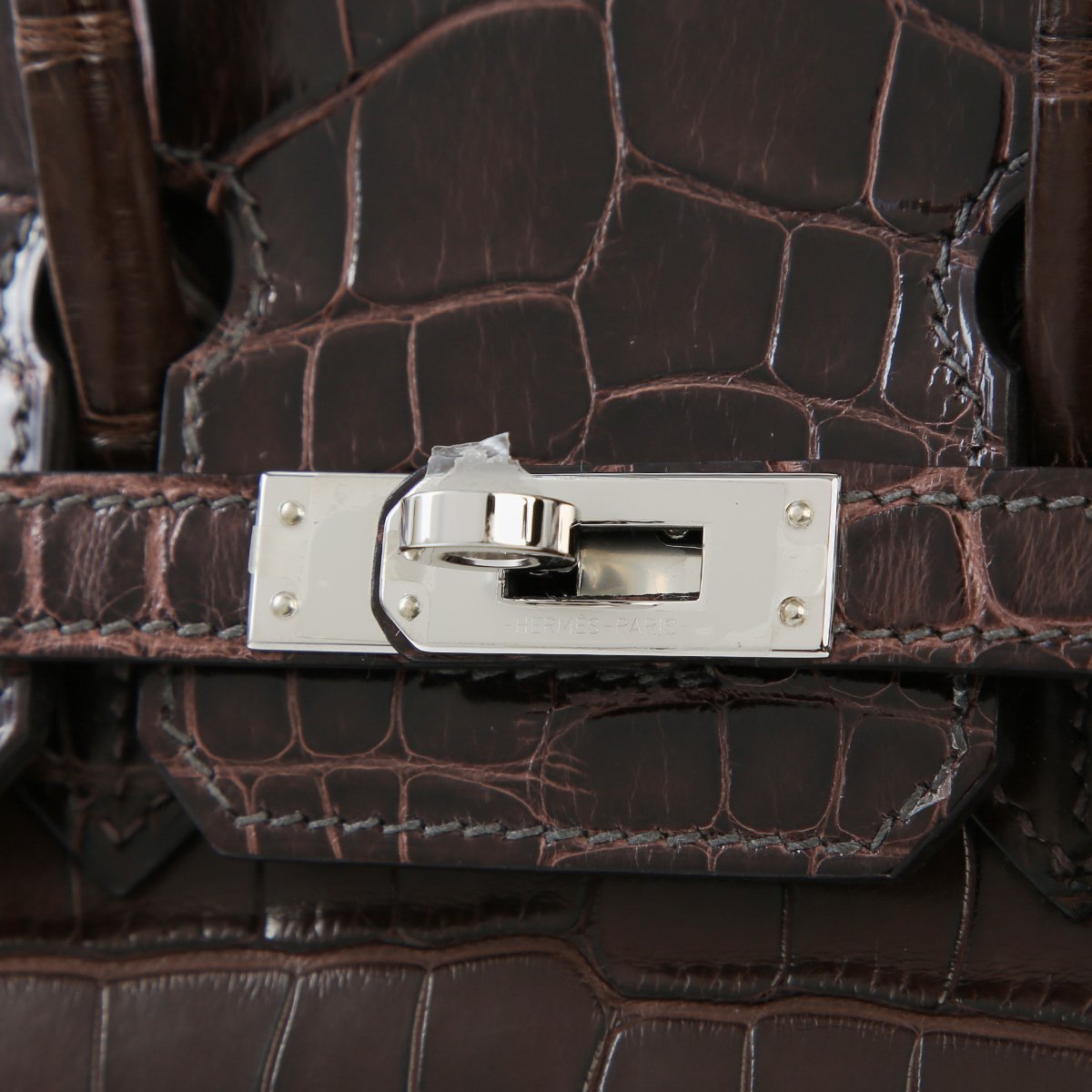 Hermès Birkin Touch 25 Alligator Handbag In Dubai, Dubai, United
