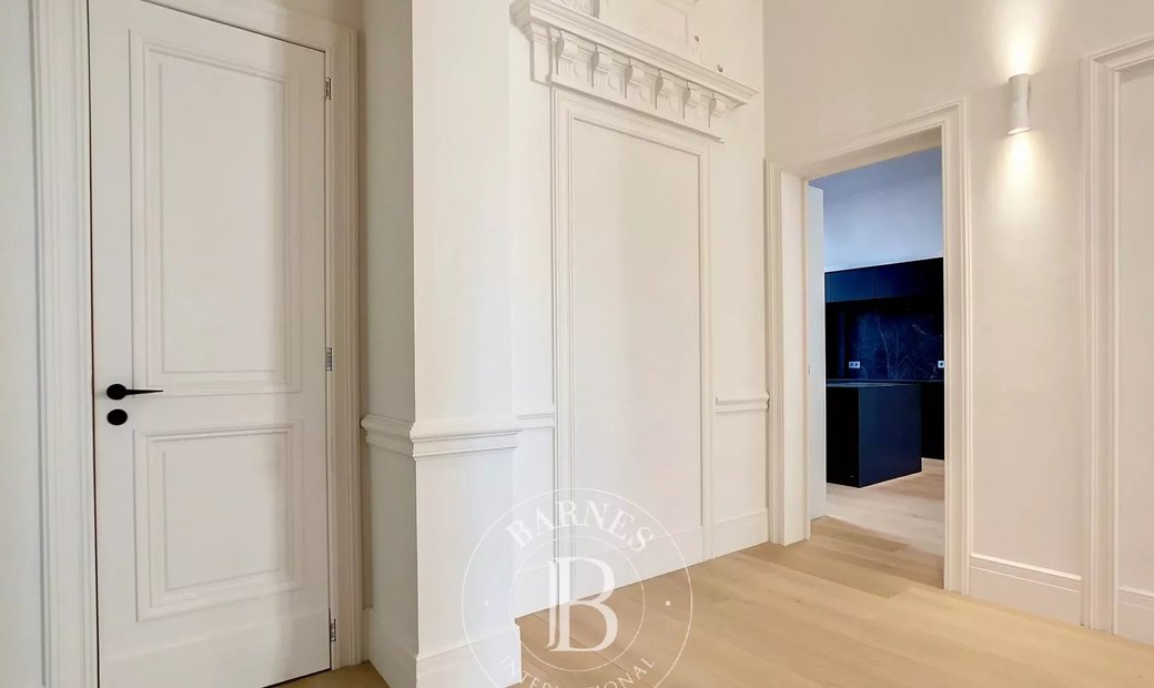 Apartment Standing 2bdr 2bthr In Saint Gilles, Brussels, Belgium For