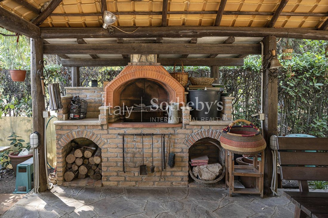 Charming Villa Near The Sea In Sabaudia In Lazio, Italy For Sale (13366614)