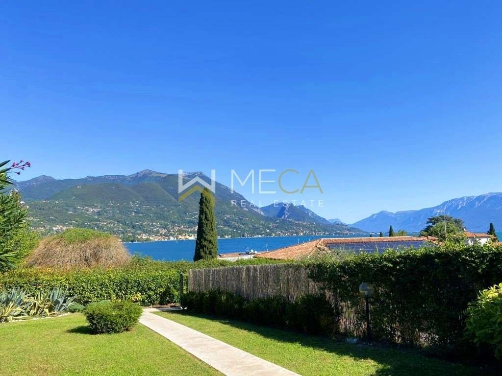 Villa in San Felice del Benaco, Lombardy, Italy 1 - 13366866