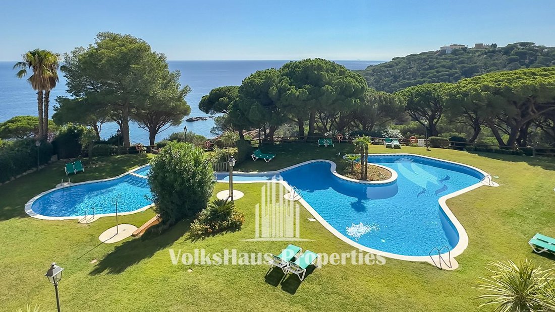 Apartment in Sant Feliu de Guixols, Catalonia, Spain 1 - 13368040