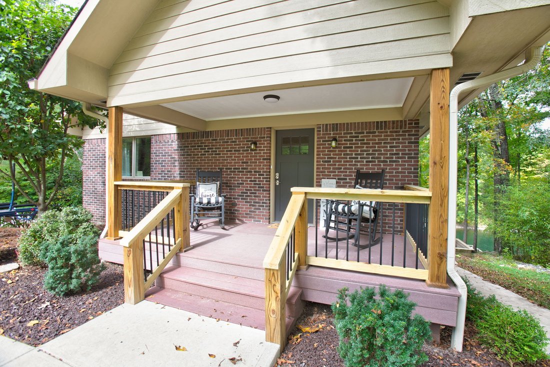 Totally Remodeled Lakefront Home In Nineveh, Indiana, United States For