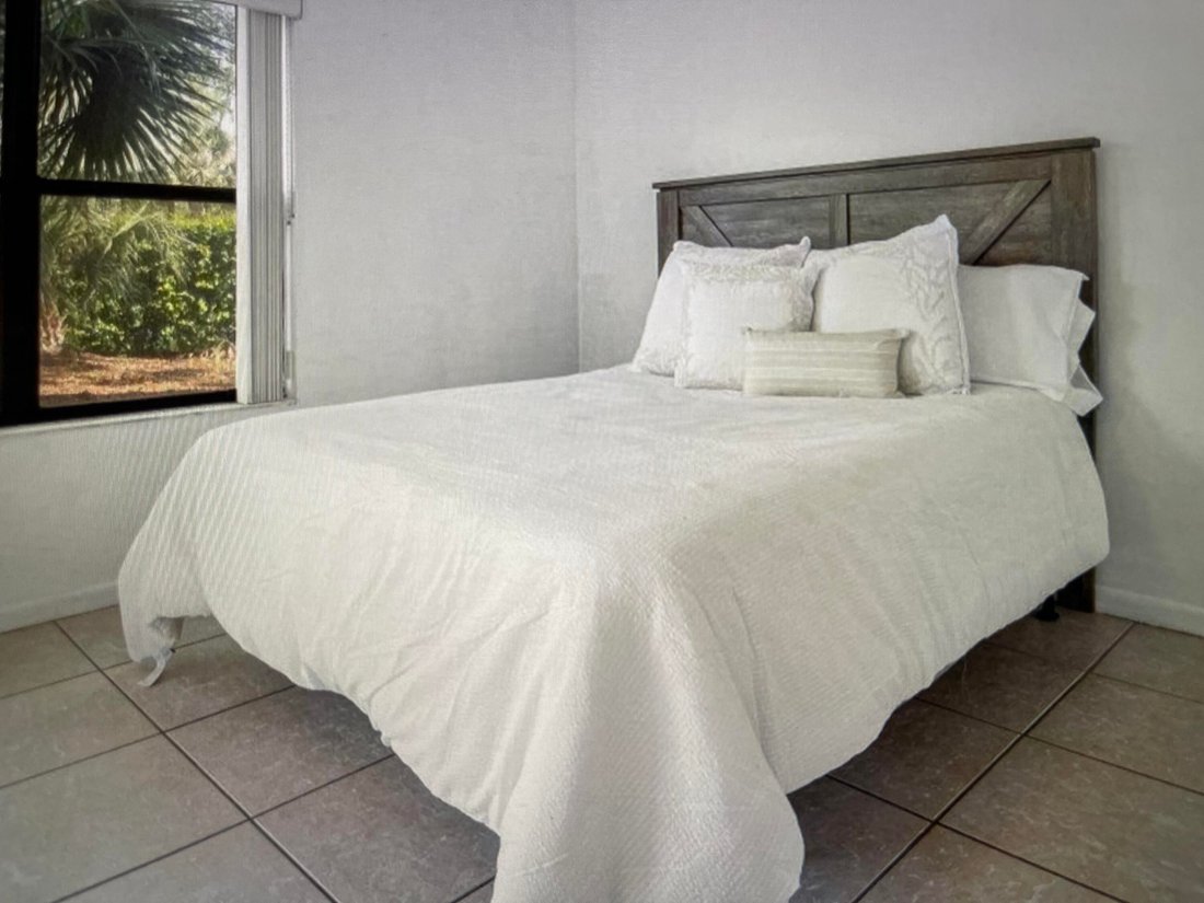 Wellington Condo For Rent