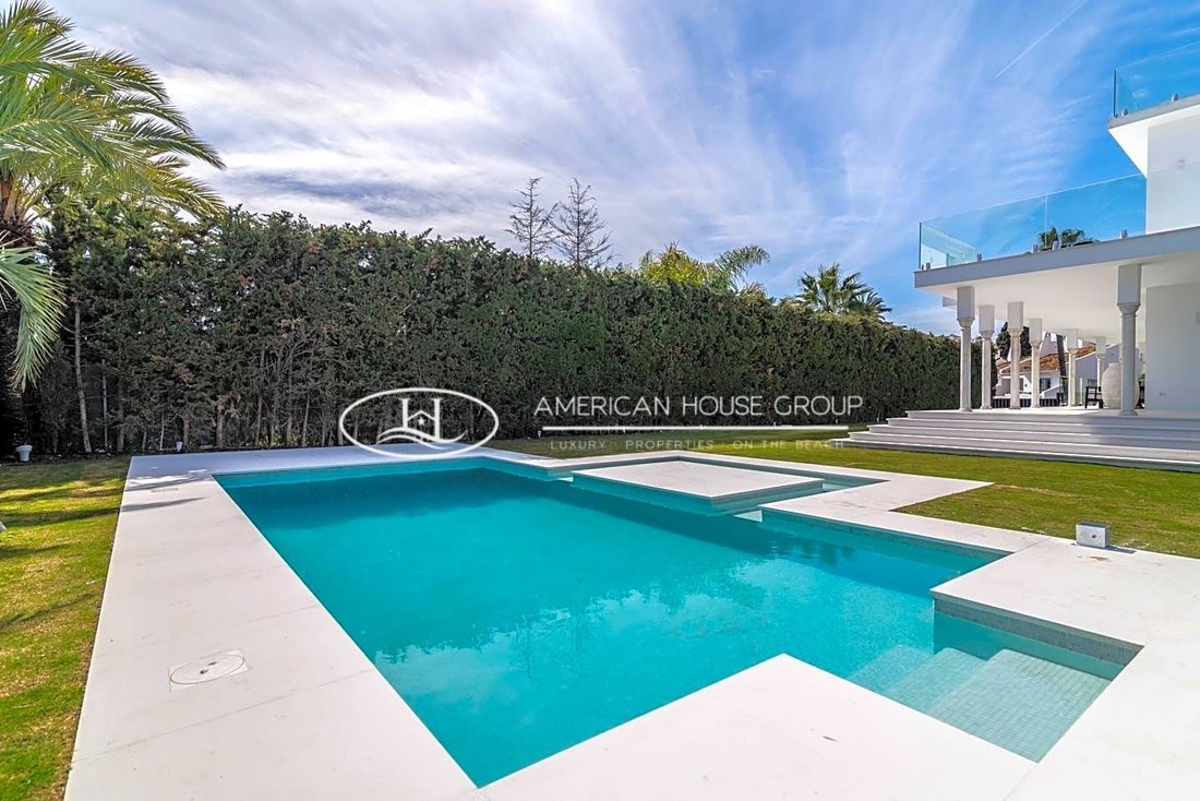 Villa in Puerto Banus, Marbella, Spain 5 - 13368258