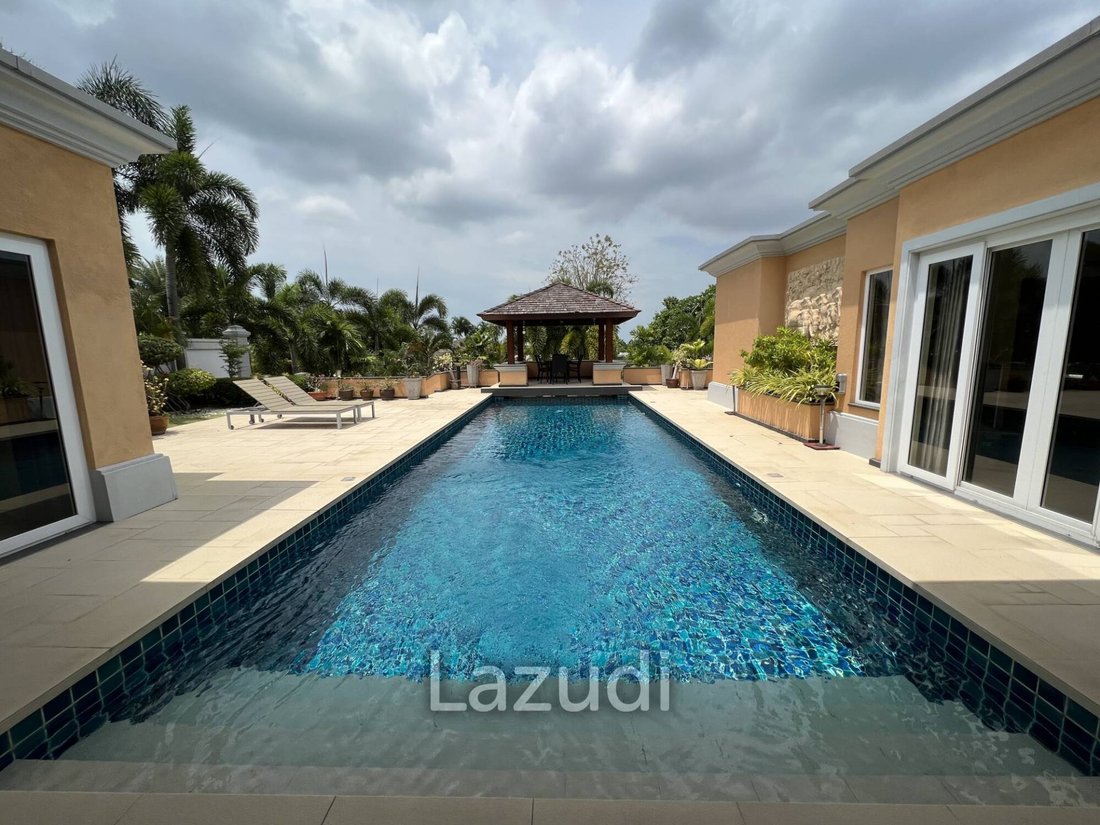 Villa in Pattaya City, Chon Buri, Thailand 1 - 13367172