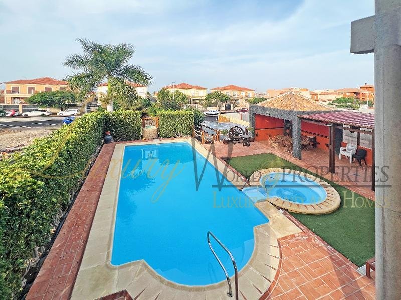 Villa a Costa Adeje, Adeje, Isole Canarie 1 - 13368259