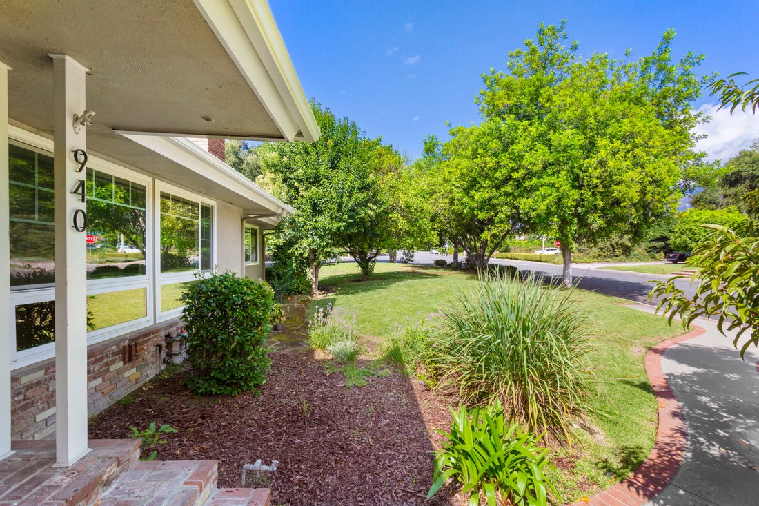 940 Panorama Drive In Arcadia, California, United States For Sale