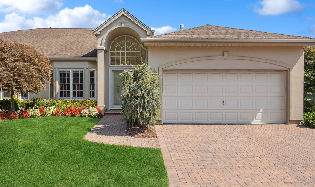 288 Madeira Boulevard, Melville, Ny, 11747 In Melville, New York