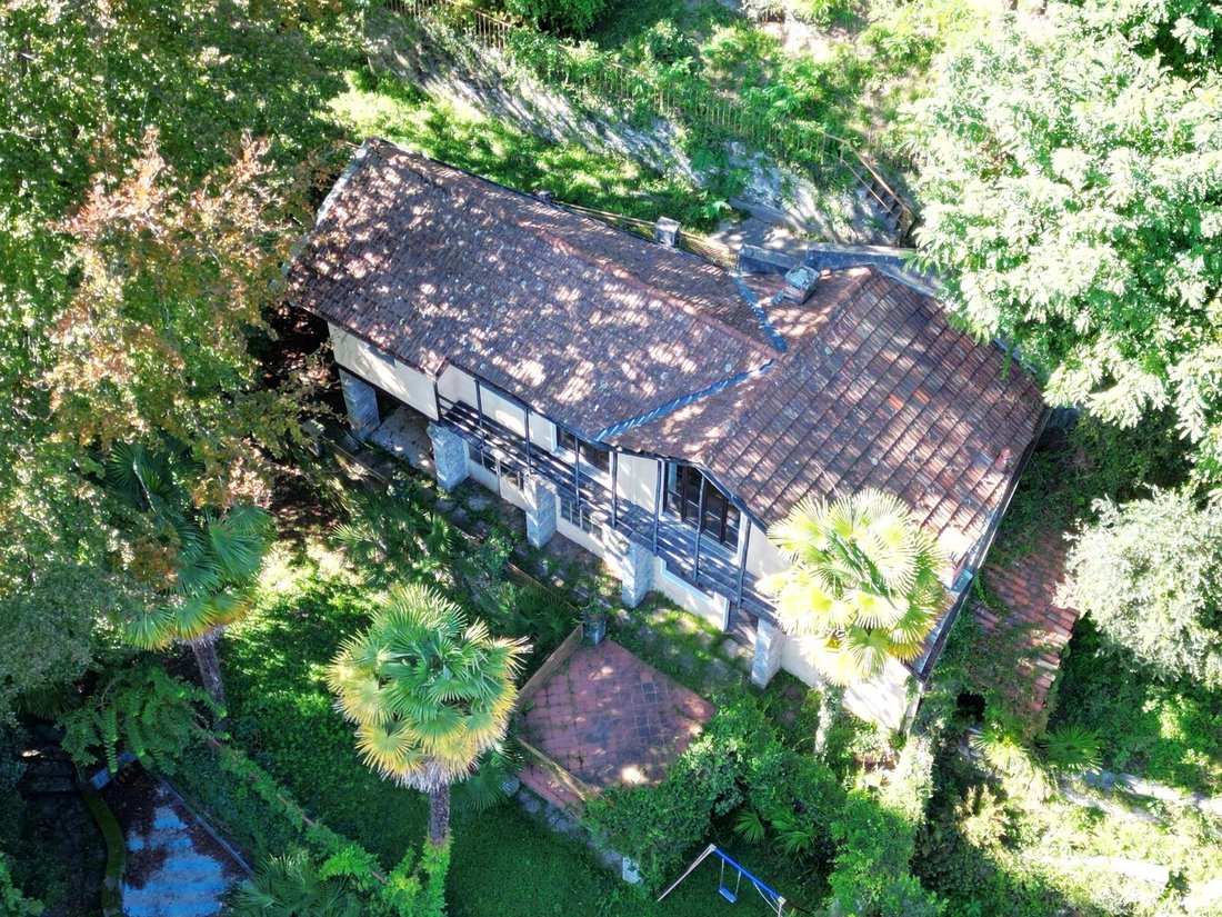 Villa in Oggebbio, Piedmont, Italy 4 - 13369543