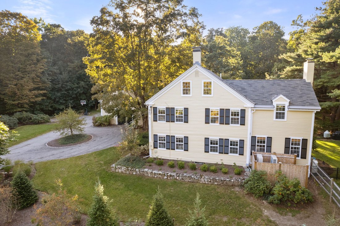 16 Main St, Dover, Ma, 02030 In Dover, Massachusetts, United States For