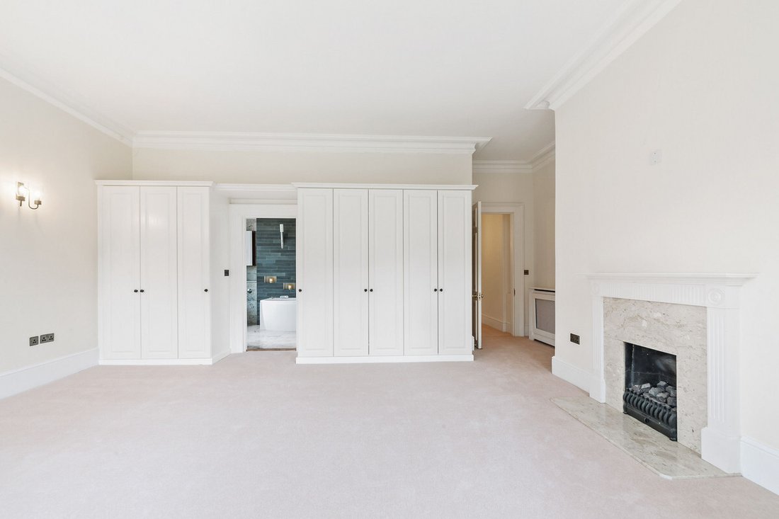 Apartment in Ascot, England 2 - 13371548