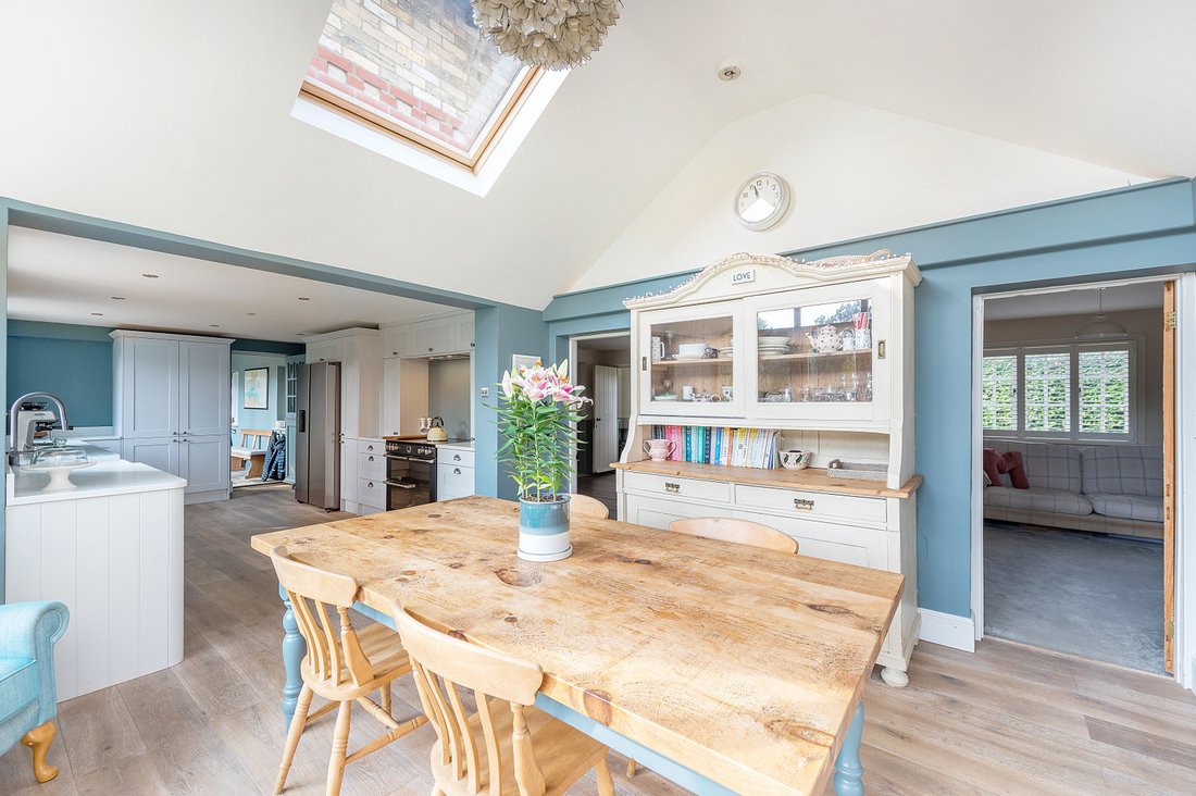 6 Bedroom Detached House For Sale In In Willingham, England, United