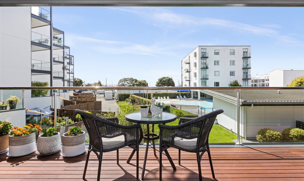 201/14 C West Quay, Ahuriri, Napier In Napier, Hawke's Bay, New Zealand For Sale (13369931)