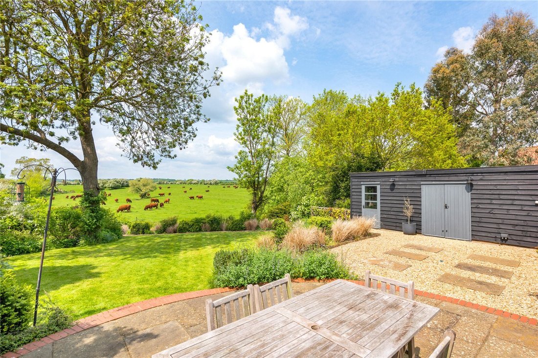 4 Bedroom Detached House For Sale In In Tilbrook, England, United