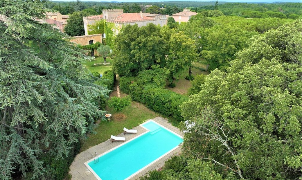 A Few Minutes Away From Uzès An Exceptional Castle In Uzès, Occitanie