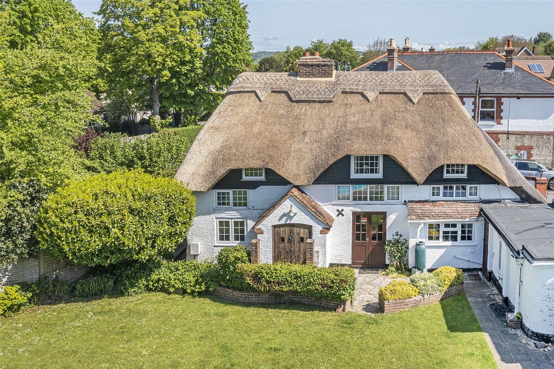 4 Bedroom Detached House For Sale In Bosham In Bosham, England, United