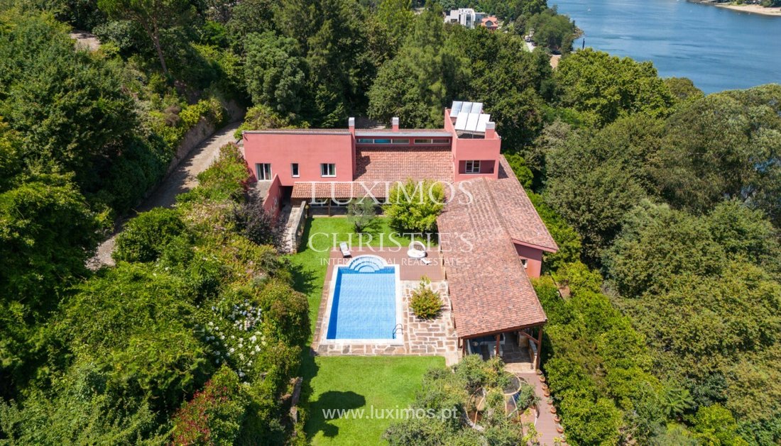 Villa in Oliveira do Douro, Porto District, Portugal 2 - 13116319