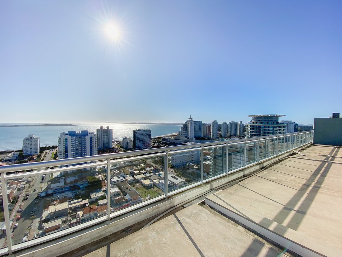 Penthouse in Punta del Este, Maldonado Department, Uruguay 1 - 13369762