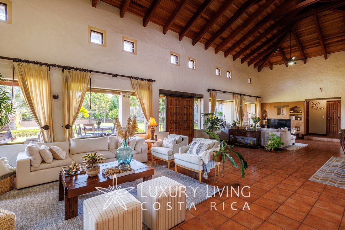 House in San Joaquín de Flores, Heredia Province, Costa Rica 3 - 13370853