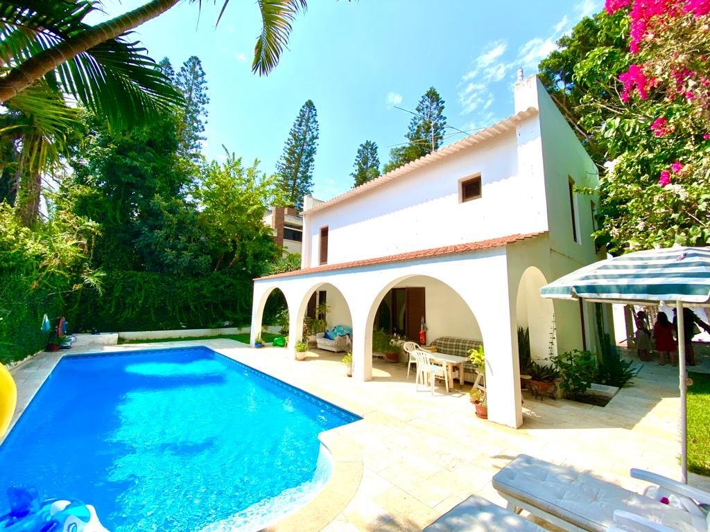 Villa With The Swimming Pool In Herzliya In Herzliya, Tel Aviv District