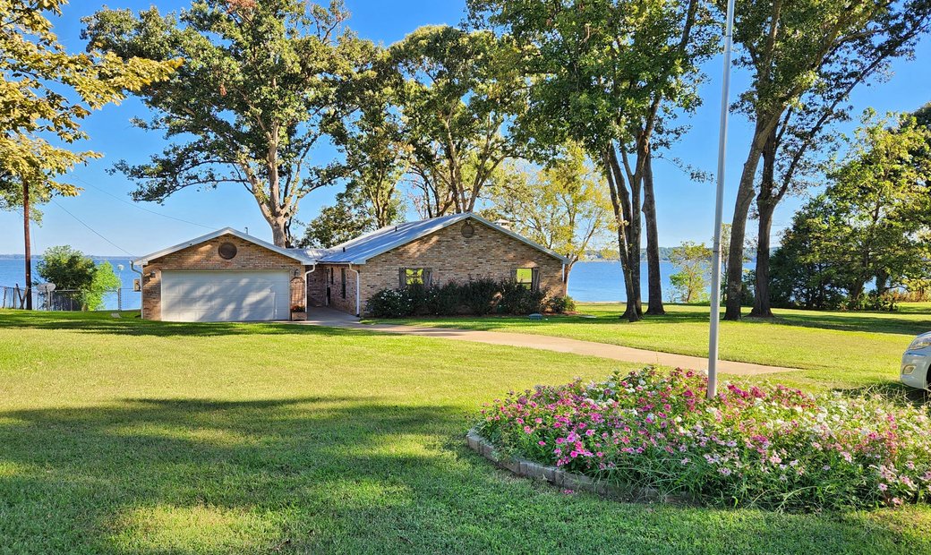 Waterfront Home For Sale Lake Palestine In Chandler, Texas, United