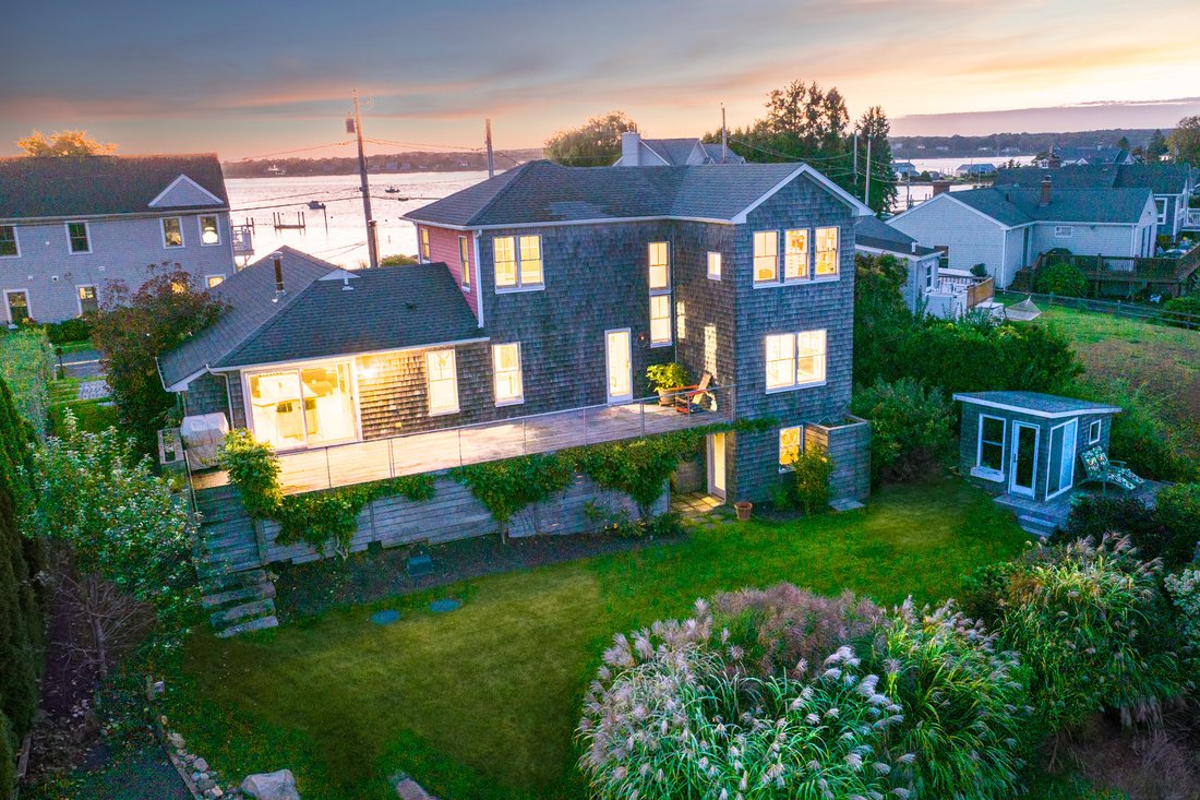 45 Marine Drive, Narragansett, Ri, In Narragansett, Rhode Island