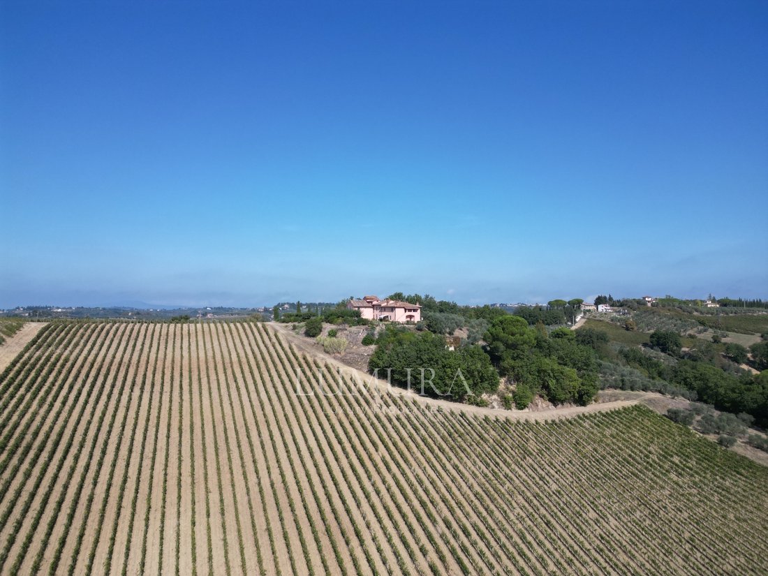Estate in Center, Montespertoli, Tuscany 4 - 13378805