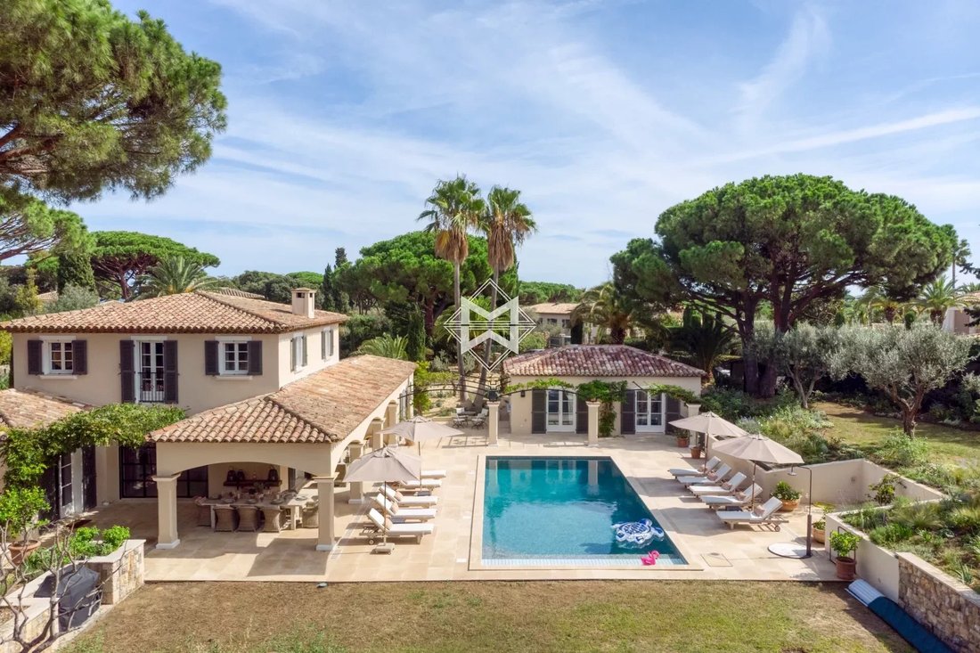 Villa in Saint-Tropez, Provence-Alpes-Côte d'Azur, France 2 - 11516341