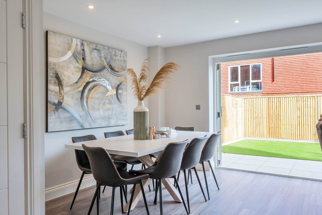 House in Kingswood, Reigate and Banstead, England 4 - 13376131